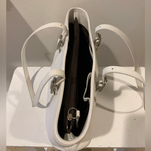 VNTG COACH LEGACY WEST CLASSIC SHOPPER WHITE LEATHER 9813 SILVER HARDWARE RARE - Picture 8 of 14